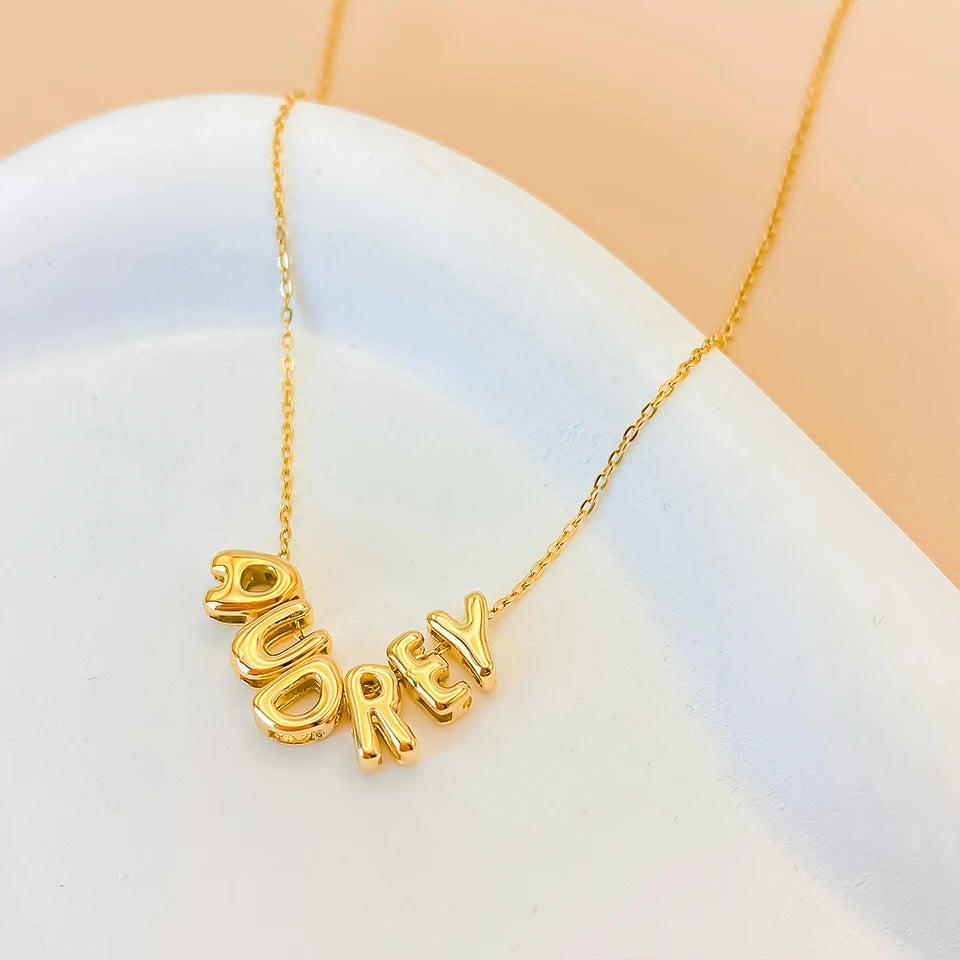 Bubble Buchstaben Kette