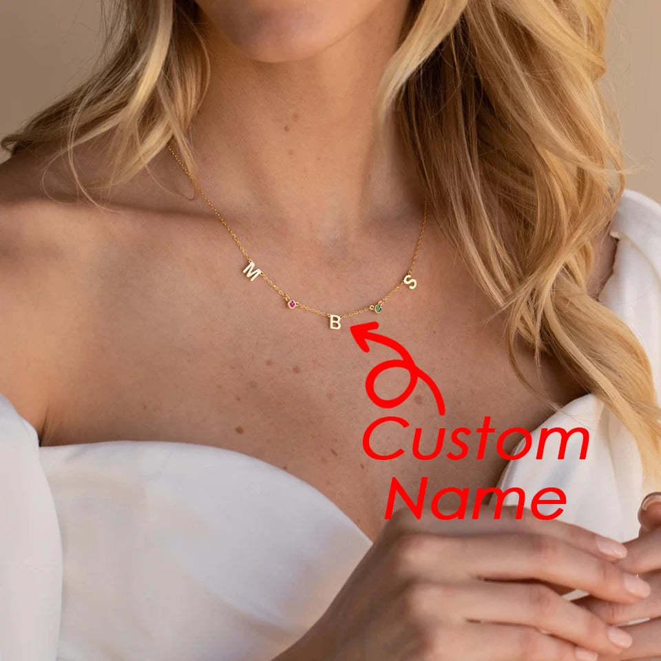 Buchstabenkette mit Geburtssteinen